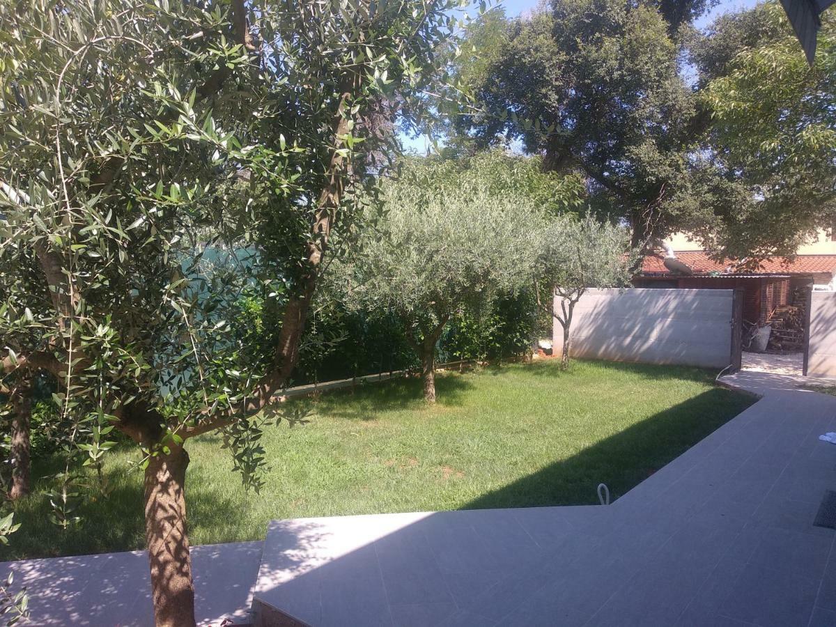Hotel App Neno à Murine Extérieur photo